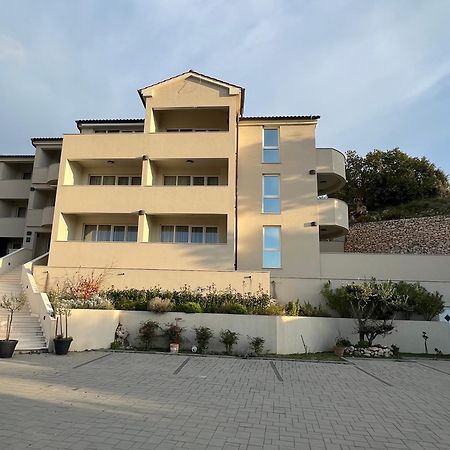 Eola Leisure Rooms Stara Baška 外观 照片